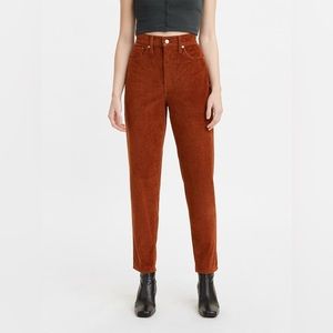 Levi’s high waisted mom jean